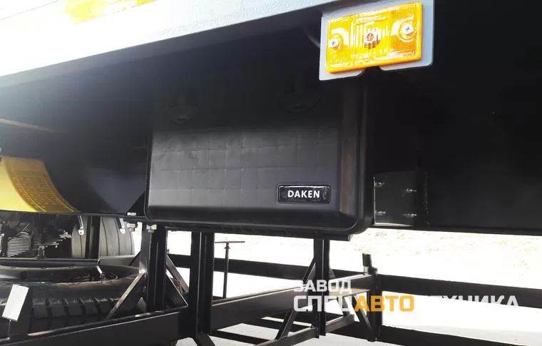 Полуприцеп автомобильный одноярусный (скотовоз)  sat47к-01 
