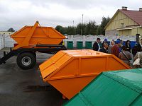 Мусоровоз бункеровоз для трактора  ппст-6 грузовые